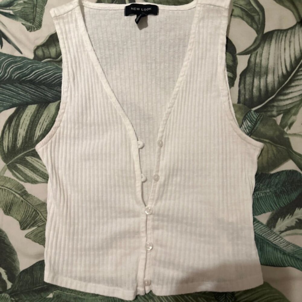 Pointelle vest